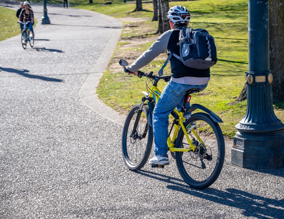 04-Cyclists.jpg